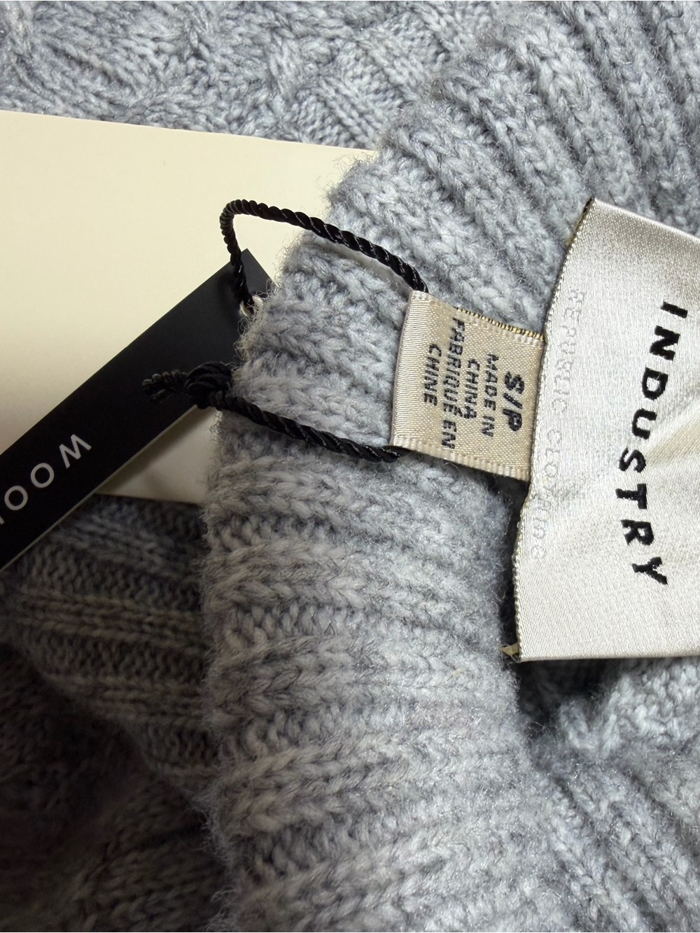 NWT Women's Light Gray Cable Turtleneck Sweater - Picture 5 of 7